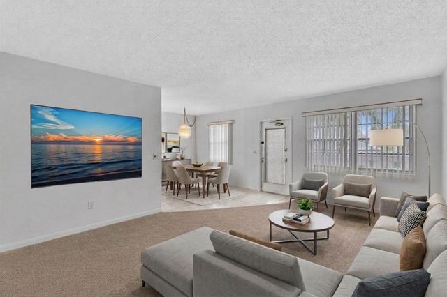 2066 Exeter D, Boca Raton, FL 33434