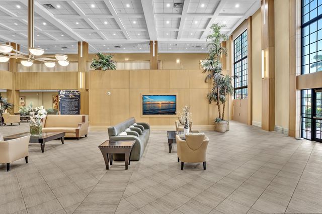 2066 Exeter D, Boca Raton, FL 33434