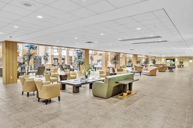 2066 Exeter D, Boca Raton, FL 33434