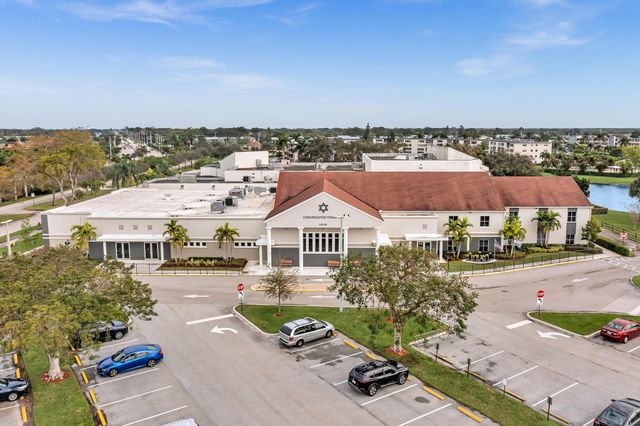 2066 Exeter D, Boca Raton, FL 33434