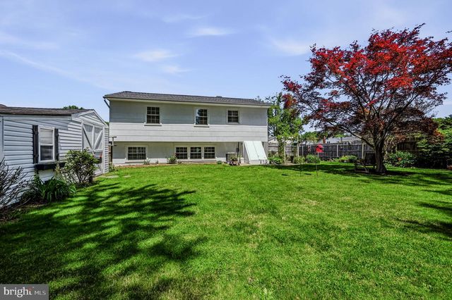 881 BROADFIELD DR, Newark, DE 19713