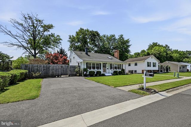 881 BROADFIELD DR, Newark, DE 19713