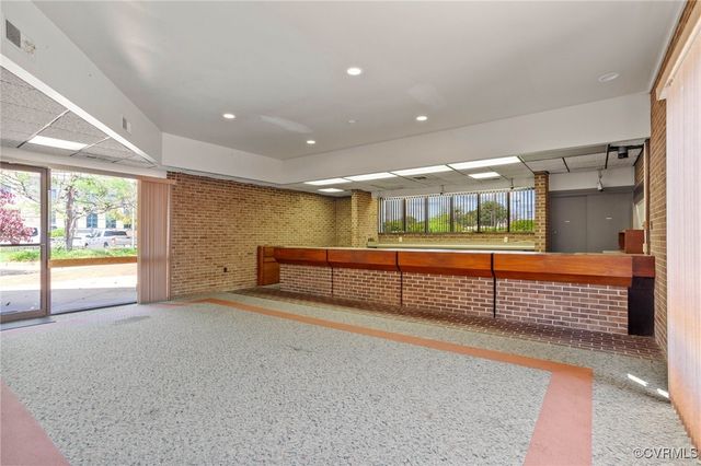 105 N Main St, Hopewell, VA 23860