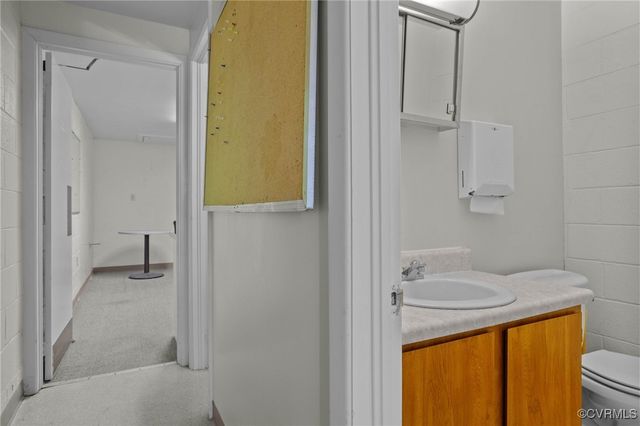 105 N Main St, Hopewell, VA 23860