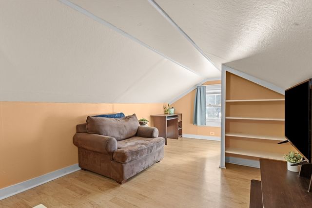 75 Electric St, Manchester, NH 03102