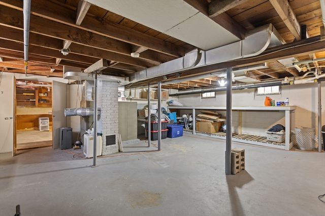 75 Electric St, Manchester, NH 03102