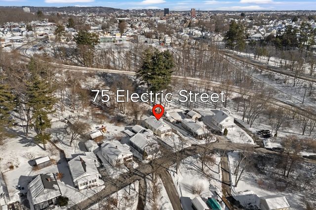 75 Electric St, Manchester, NH 03102