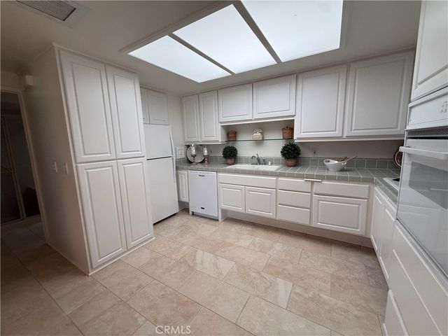 13220 Saint Andrews Dr. M10-253E, Seal Beach, CA 90740