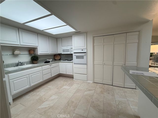 13220 Saint Andrews Dr. M10-253E, Seal Beach, CA 90740