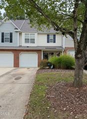 807 Creek Crossing Trail, Whitsett, NC 27377