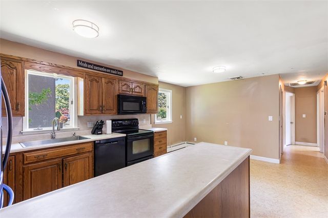 20 Terrace Avenue, Cumberland, RI 02864