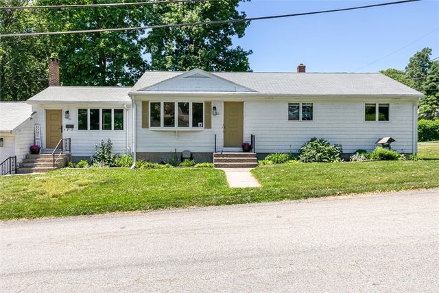 20 Terrace Avenue, Cumberland, RI 02864