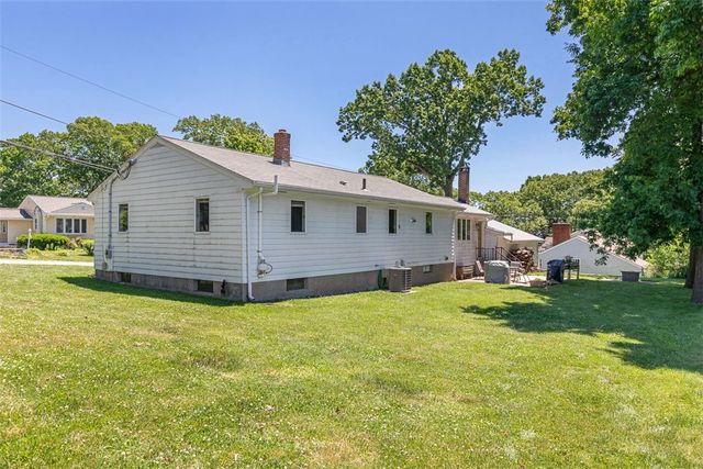 20 Terrace Avenue, Cumberland, RI 02864