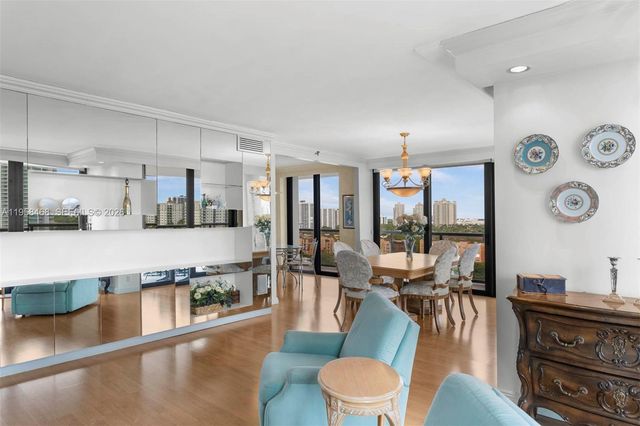 19667 Turnberry Way 12-E, Aventura, FL 33180