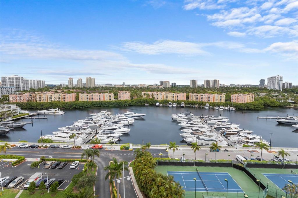 19667 Turnberry Way 12-E, Aventura, FL 33180