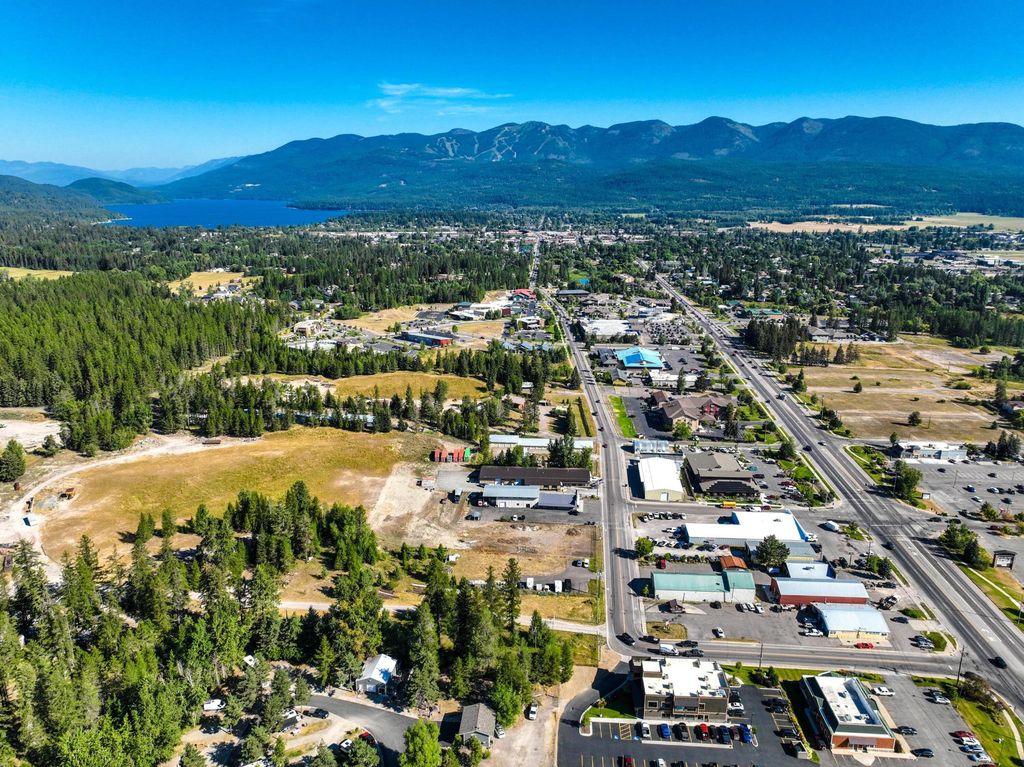 1860 Baker Avenue, Whitefish, MT 59937 photo 8