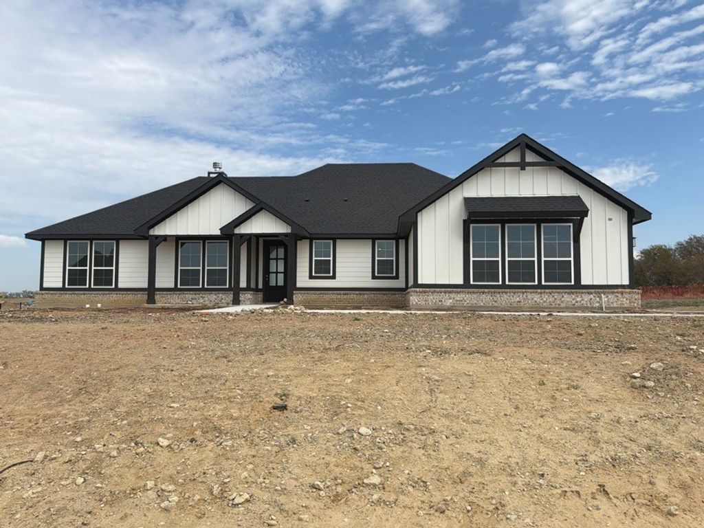 124 Pheasant Run Drive, New Fairview, TX 76078