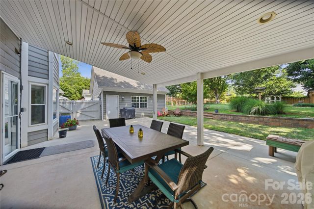 13707 Seaton Drive, Charlotte, NC 28227