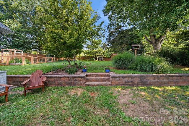 13707 Seaton Drive, Charlotte, NC 28227
