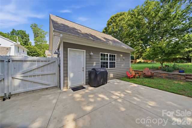 13707 Seaton Drive, Charlotte, NC 28227