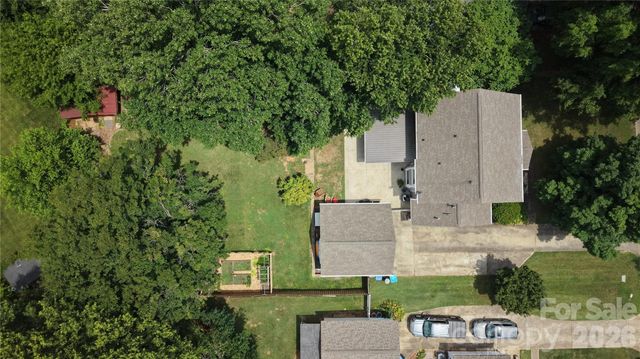 13707 Seaton Drive, Charlotte, NC 28227