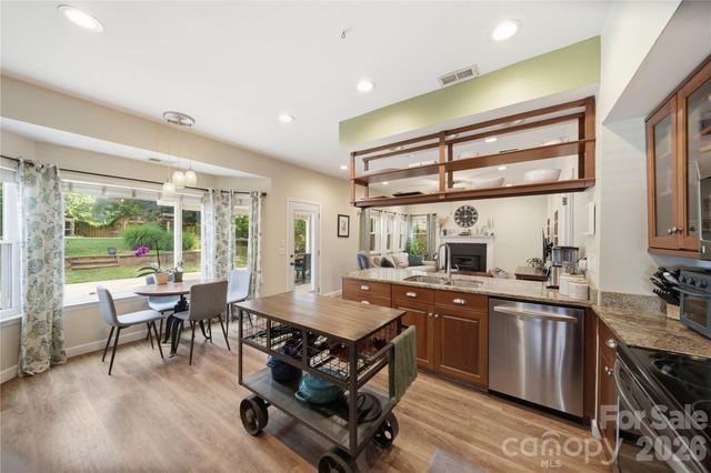 13707 Seaton Drive, Charlotte, NC 28227