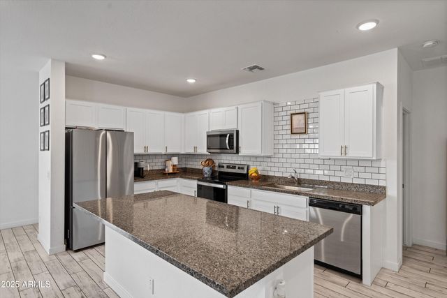 10536 W Encinas Lane, Tolleson, AZ 85353