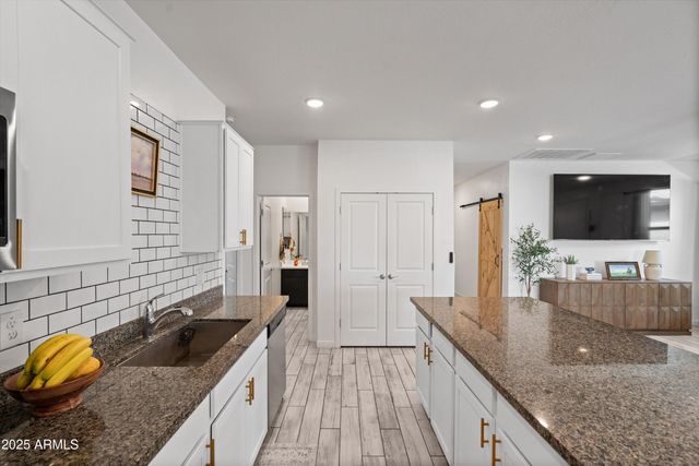 10536 W Encinas Lane, Tolleson, AZ 85353