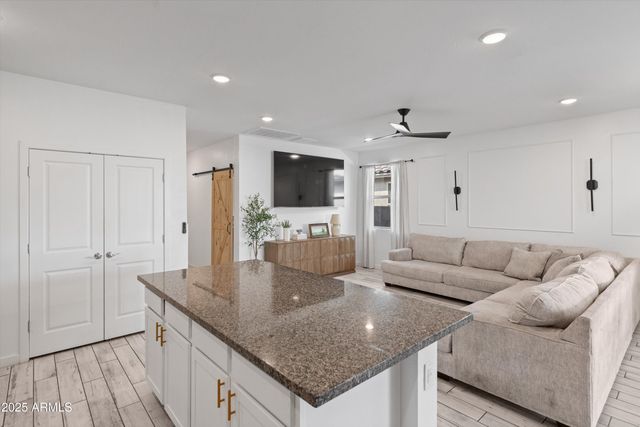 10536 W Encinas Lane, Tolleson, AZ 85353