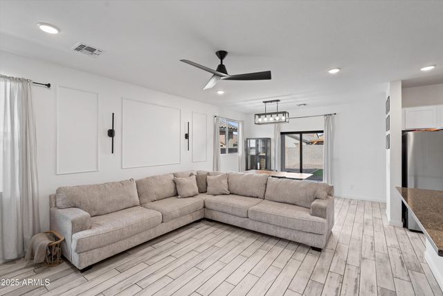 10536 W Encinas Lane, Tolleson, AZ 85353