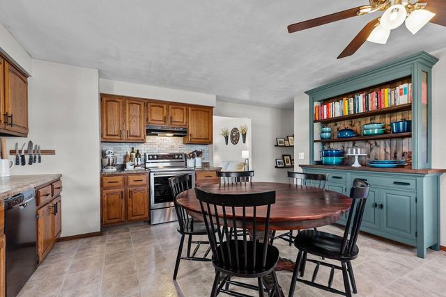 1031 W ROBERTS AVENUE, Appleton, WI 54914