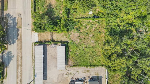 4524 Pinemont Drive, Houston, TX 77018