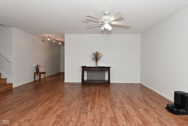 6463 Glory Maple Lane, Indianapolis, IN 46221