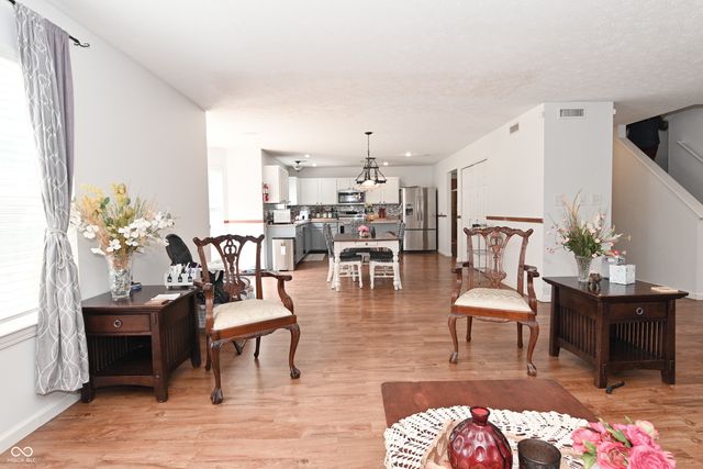 6463 Glory Maple Lane, Indianapolis, IN 46221
