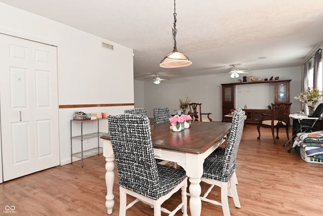 6463 Glory Maple Lane, Indianapolis, IN 46221