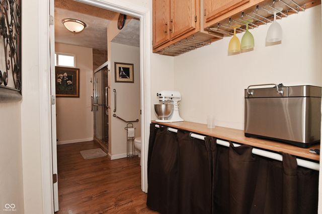6463 Glory Maple Lane, Indianapolis, IN 46221