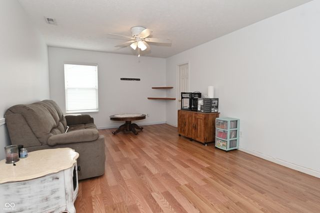 6463 Glory Maple Lane, Indianapolis, IN 46221