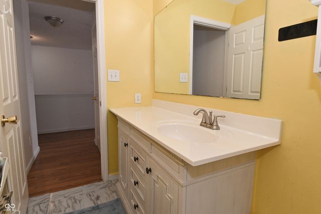 6463 Glory Maple Lane, Indianapolis, IN 46221