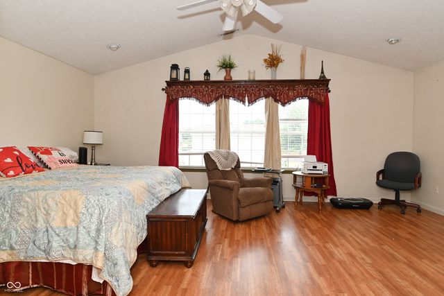 6463 Glory Maple Lane, Indianapolis, IN 46221