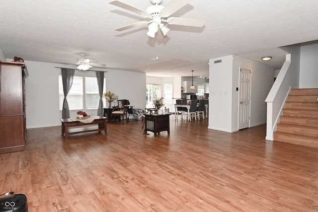 6463 Glory Maple Lane, Indianapolis, IN 46221
