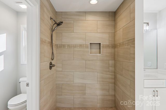 119 Lincoln Ridge Drive 1, Candler, NC 28715