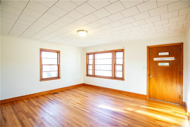 1218 Friendship Road, Seneca, SC 29678