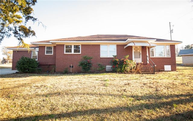 1218 Friendship Road, Seneca, SC 29678