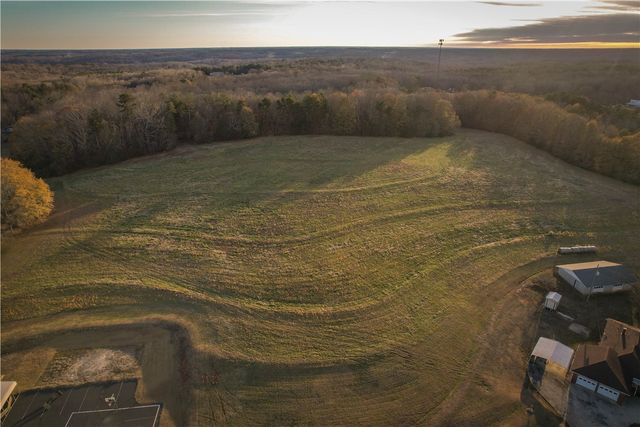 1218 Friendship Road, Seneca, SC 29678