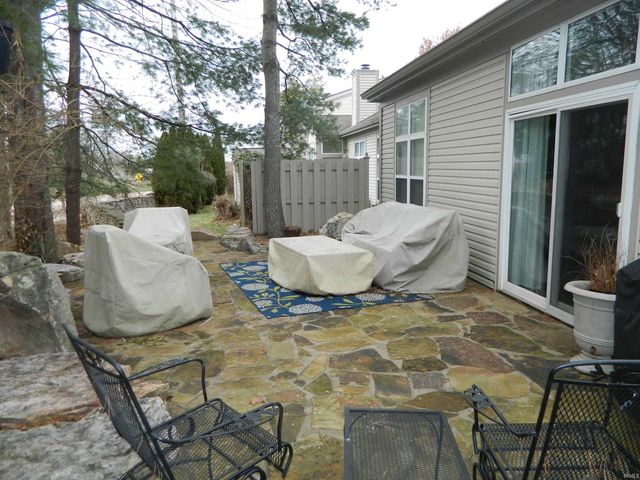 618 E Moss Creek Court, Bloomington, IN 47401