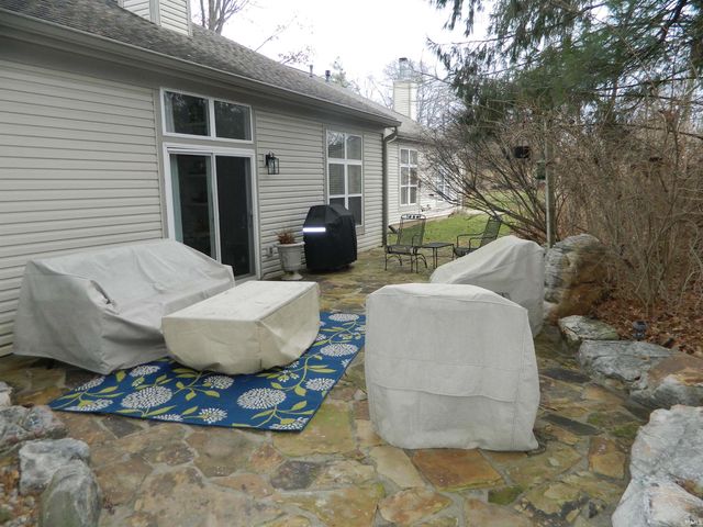 618 E Moss Creek Court, Bloomington, IN 47401