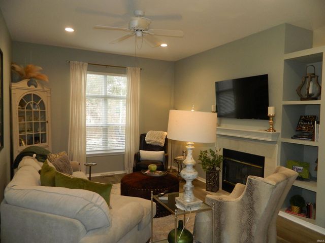 618 E Moss Creek Court, Bloomington, IN 47401