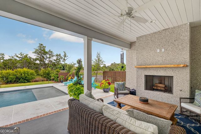 28 Orchard Road, St. Simons, GA 31522