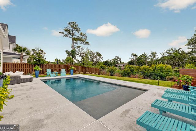 28 Orchard Road, St. Simons, GA 31522