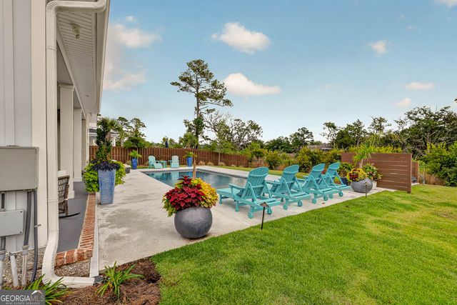 28 Orchard Road, St. Simons, GA 31522